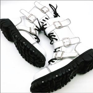 T.U.K. 12 Eye 3 Strap White Buckle Combat Boots. Men’s size 8.